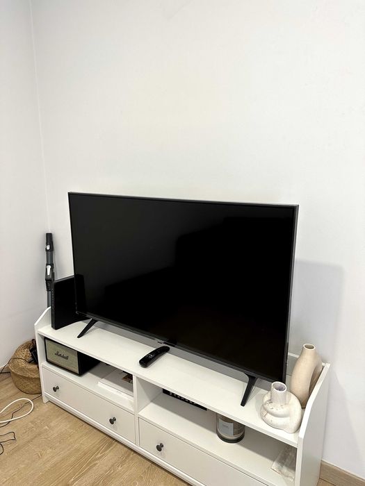 Smart TV LG 50" 4K UHD (Modelo 2022) - Como Nova