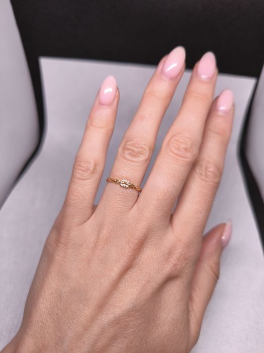 Кольцо золотое р16 (0.87гр)