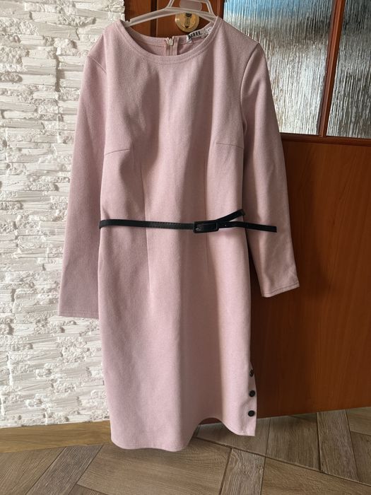 Сукня нова рожева s