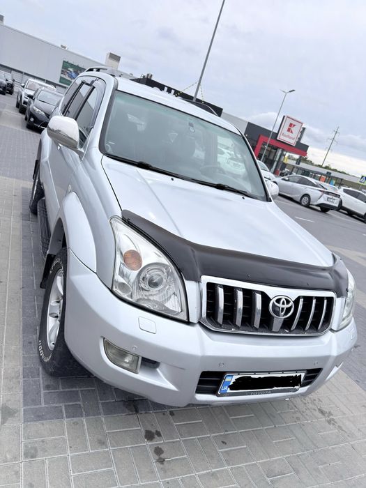 Продаю Toyota Land Cruiser Prado 120