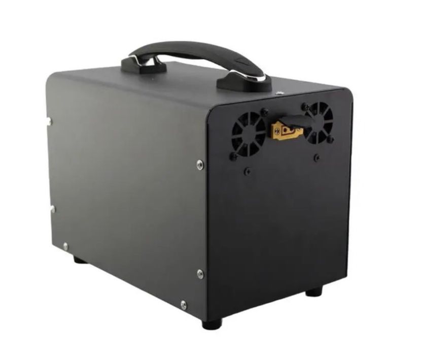 Зарядна станція 600Вт 40А для зарядки і підключення техніки 220В USB