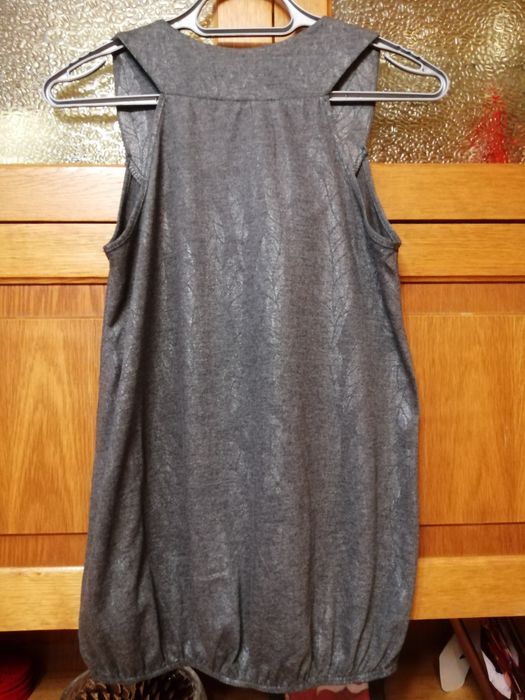 Tunika w metaliczne listki, 36