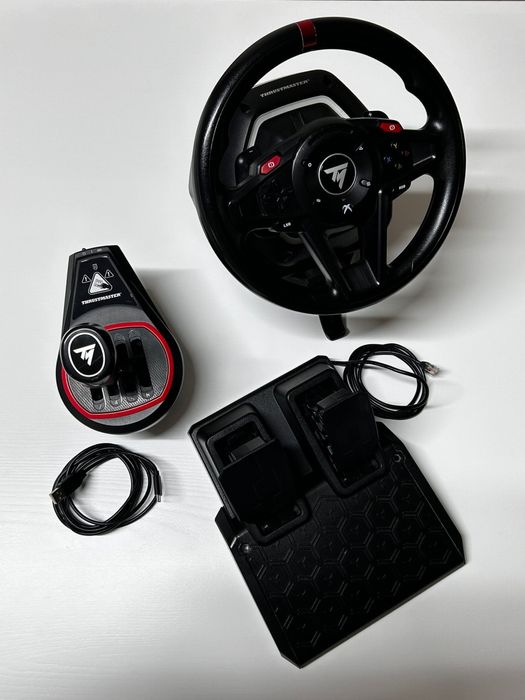 Volante Thrustmaster T128 + Shifter TH8S
