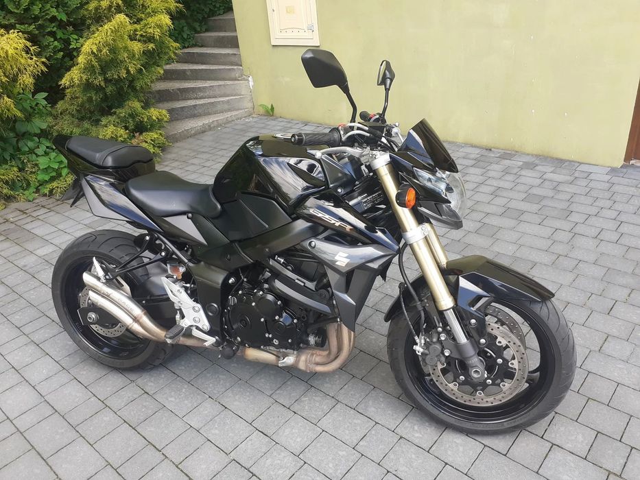 Suzuki