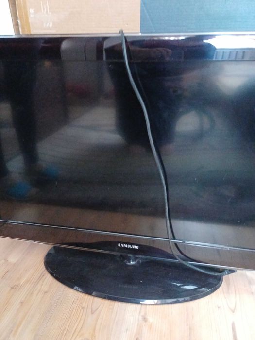 Samsung Telewizor płaski LCD 42 cale