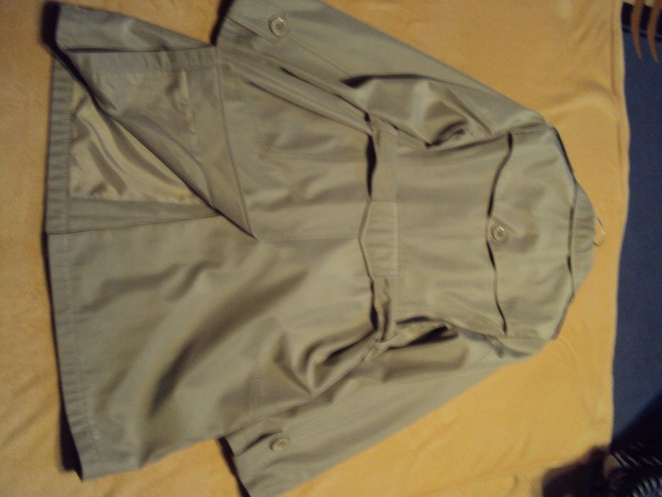 Płaszcz wiosenny roz. L jak NOWY