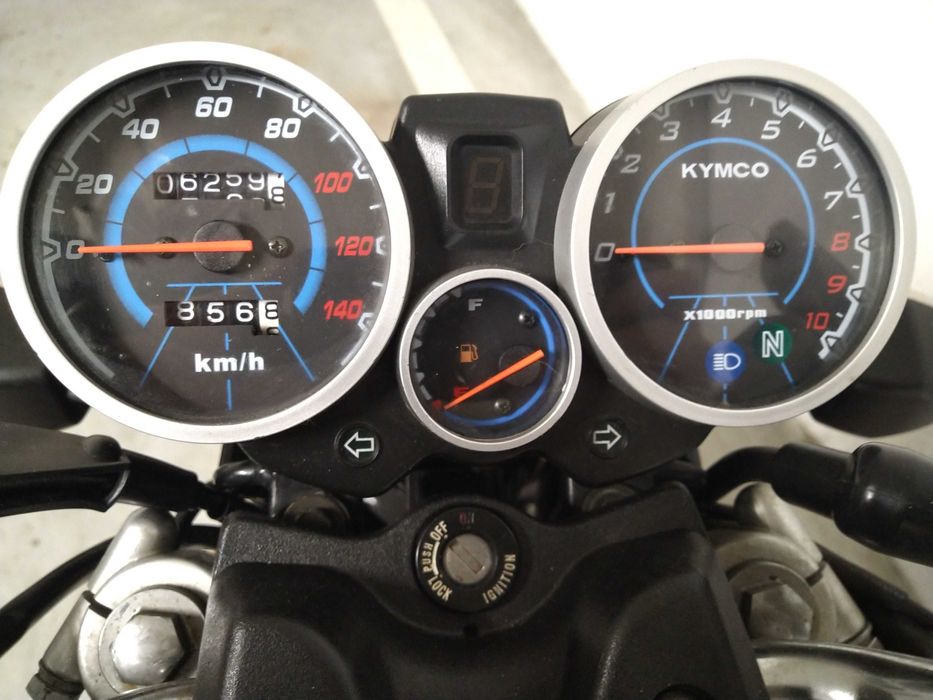 Motocykl Kymco KG25MD Pulsar 125S