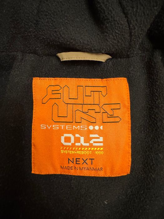 Зимова куртка Next для хлопчика 5 років, 110 см