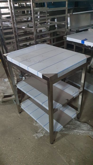 Стол с мойкой с нержавеющей стали