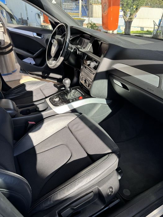 Audi A4 Avant 2.0 TDI S-Line