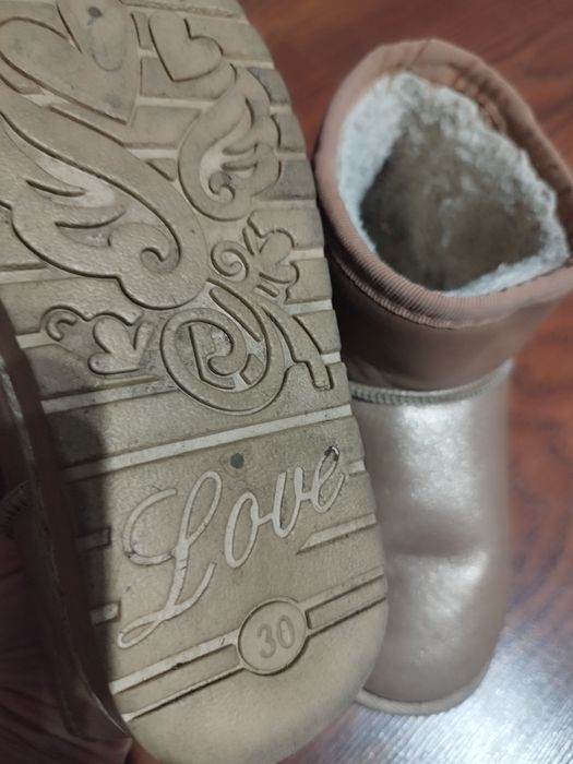 Buty zimowe dla dziewczynki rozmiar 30