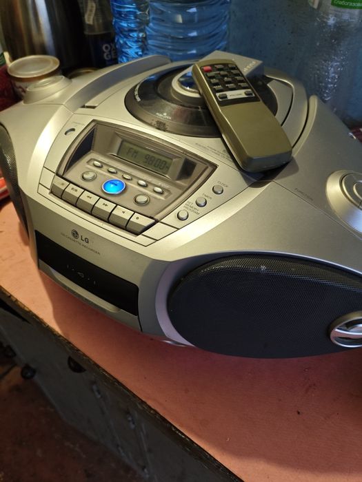 Магнітофон Lg дисковий