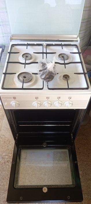 Fogão a gás com 4 bicos