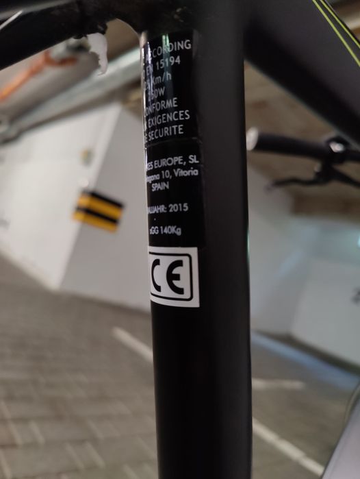 Rower elektryczny BH Xenion Cross r.56