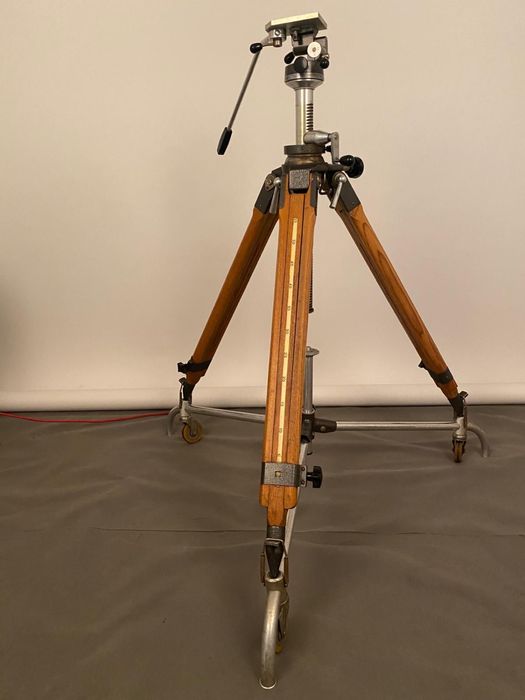 Statyw na wózku  fotograficzny