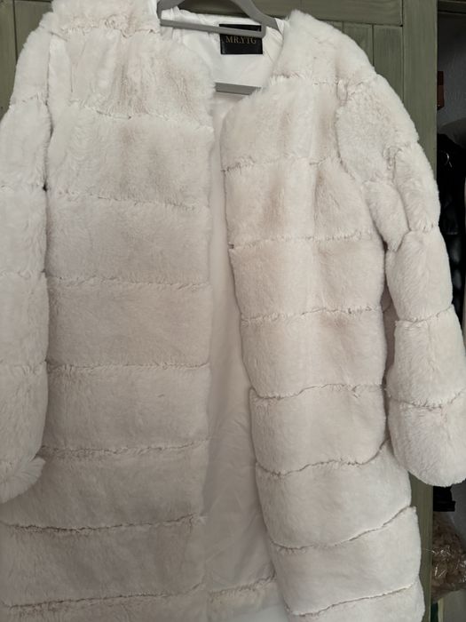 Casaco de pele sintética, muito quente