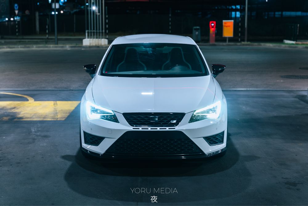 Cupra Leon 290 2.0 TSI DSG — photo 2