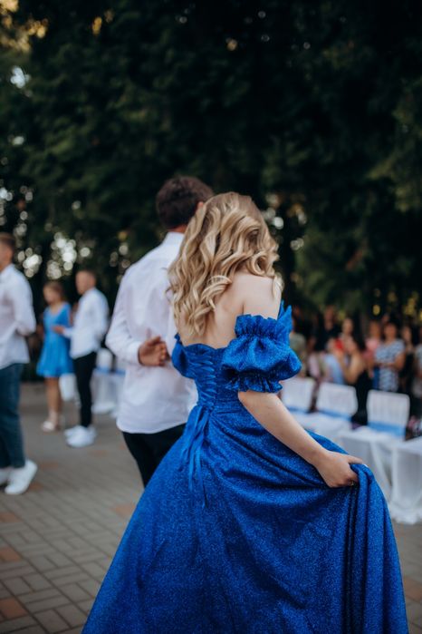 Випускна сукня,шили на замовлення!