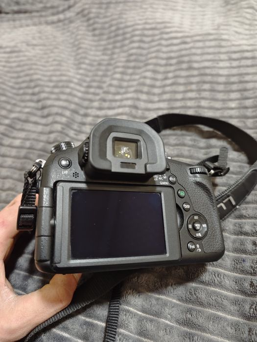 Panasonic Lumix FZ1000