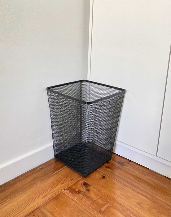 Black Waste Bin