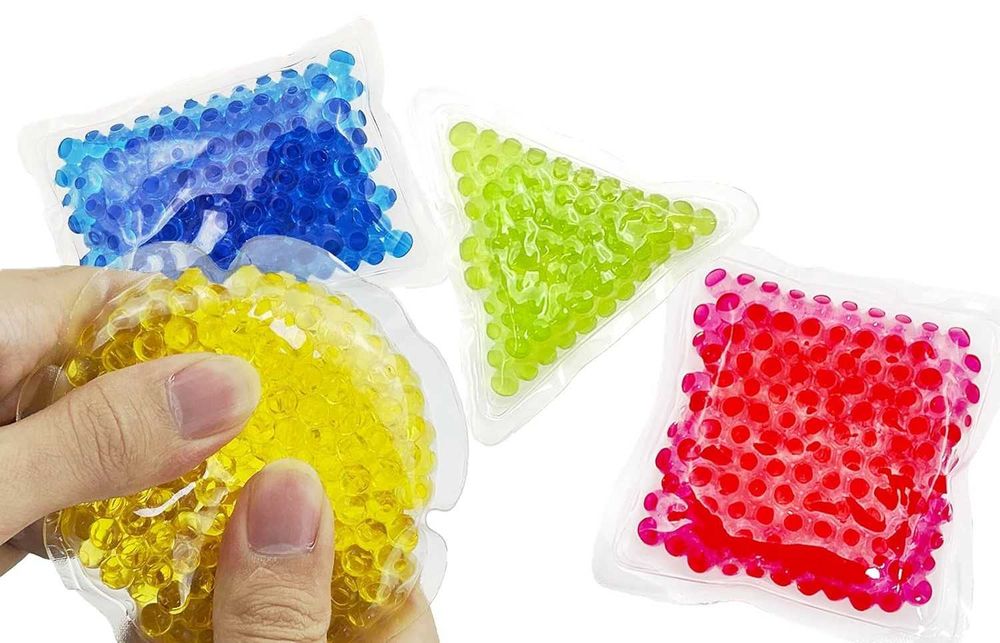 zestaw Sensoryczne żelowe woreczki z koralikami Kartki na prezent