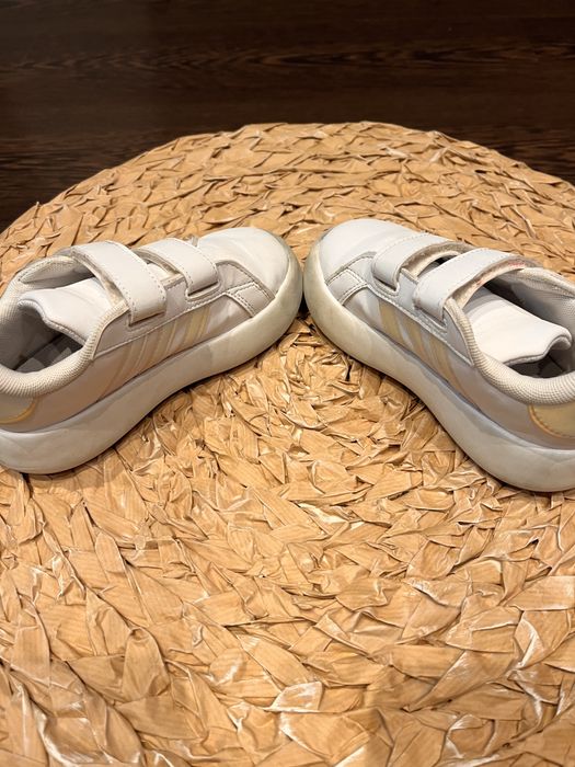 Sapatilhas Adidas 27