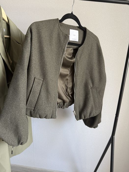 Бомбер Mango жіночий Хs , трендовий