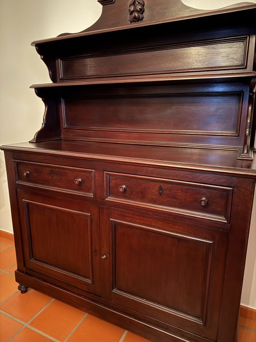 APARADOR com prateiro Romântico da 1.a Geração