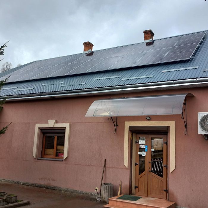 Сонячні панелі • Сонячні батареї • Сонячна станція під ключ