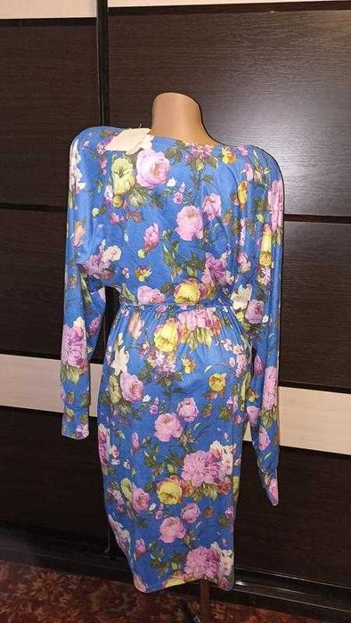 Бесподобное платье на шикарную красотку ткань под замш большой р 54-56