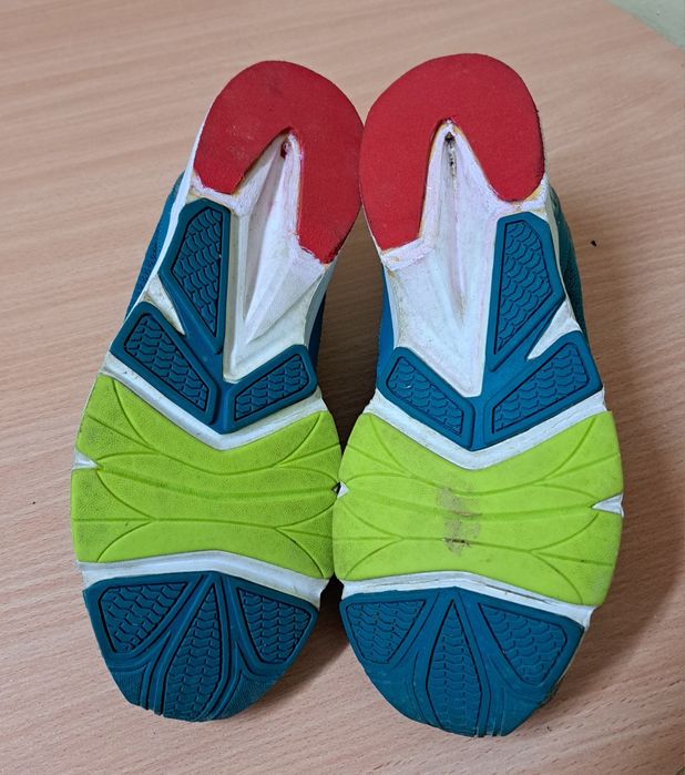 Buty damskie New Balance 667 roz. 37,5