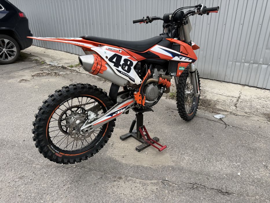 KTM 250 SX-F 2016