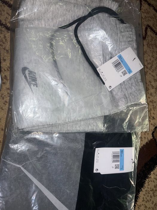 Шорты nike tech fleece новые