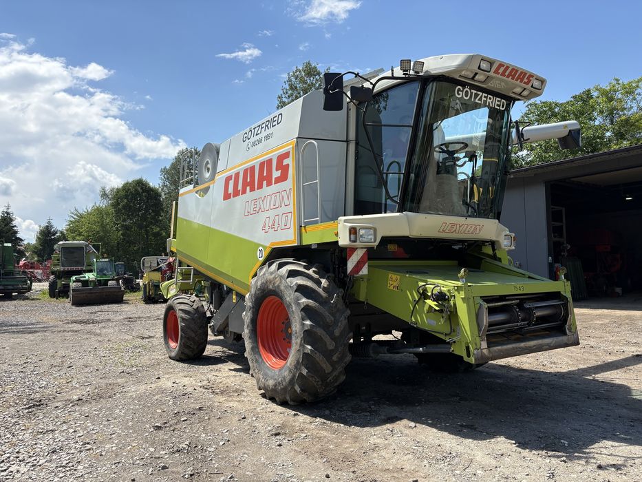 Claas Lexion 440.
