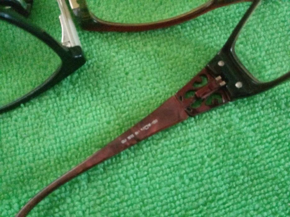 Armações de óculos de marca