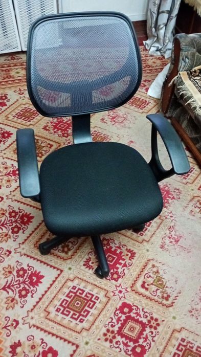 Продам кресло б/у