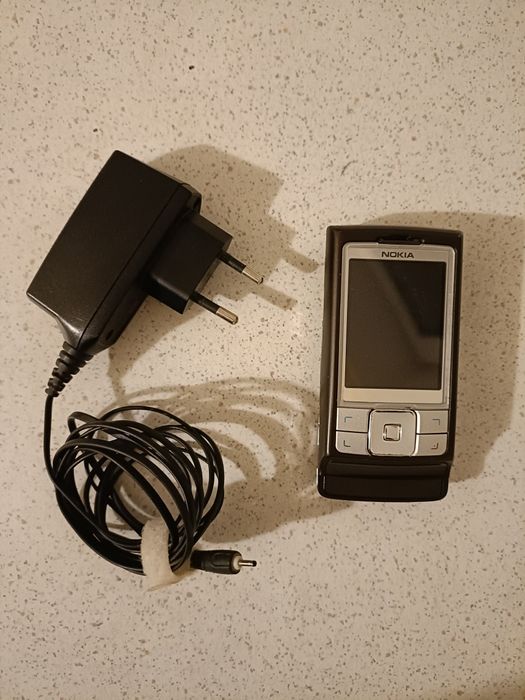 Nokia 6270 telefon.