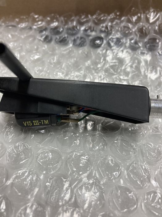 Headshell Ortofon com Shure V15 lll TM64585634573825121