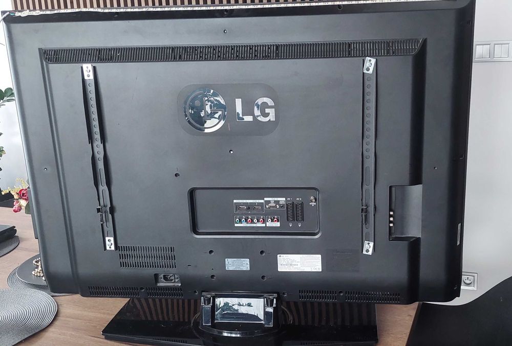 TV LCD 42" LG 42LC41