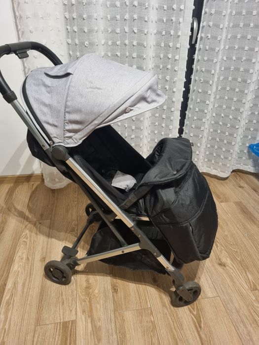 WÓZEK SPACEROWY ESPIRO ART 107 Gray center lekki kompaktowy