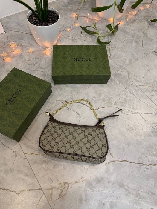 Жіноча сумка Gucci, бежевий монограм