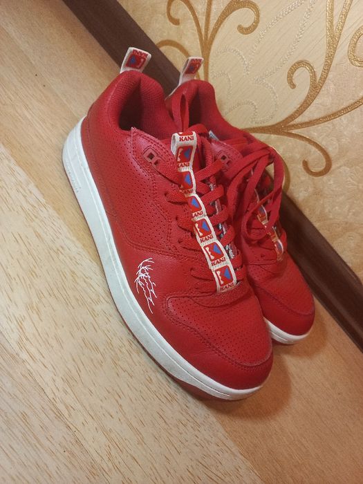 Karl Kani 44.5 розмір