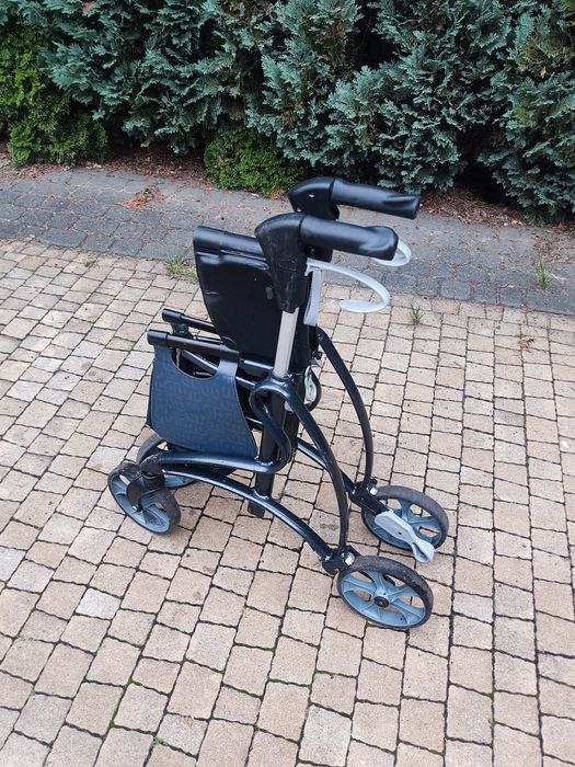 Chodzik, balkonik, rollator