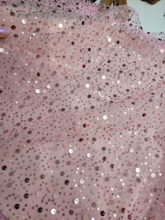 Błyszcząca zdobiona cekinami sukienka na roczek wesele Nowa handmade