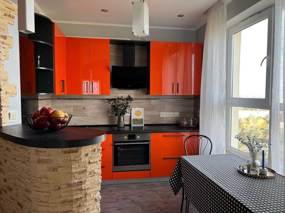 Оренда квартири в ЖК "Паркові озера", вул. Воскресенська