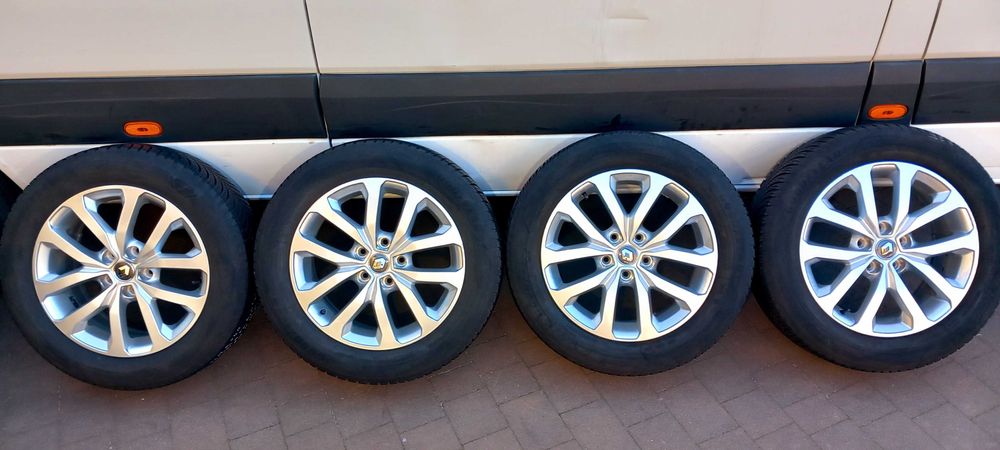 Koła całoroczne oryg. RENAULT (NISSAN) 7x17, 5x114.3 + 215/60R17 Czujniki