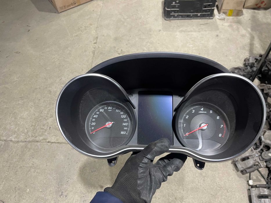 Панель приборов Mercedes W205 Щиток спидометр Бензин Америка