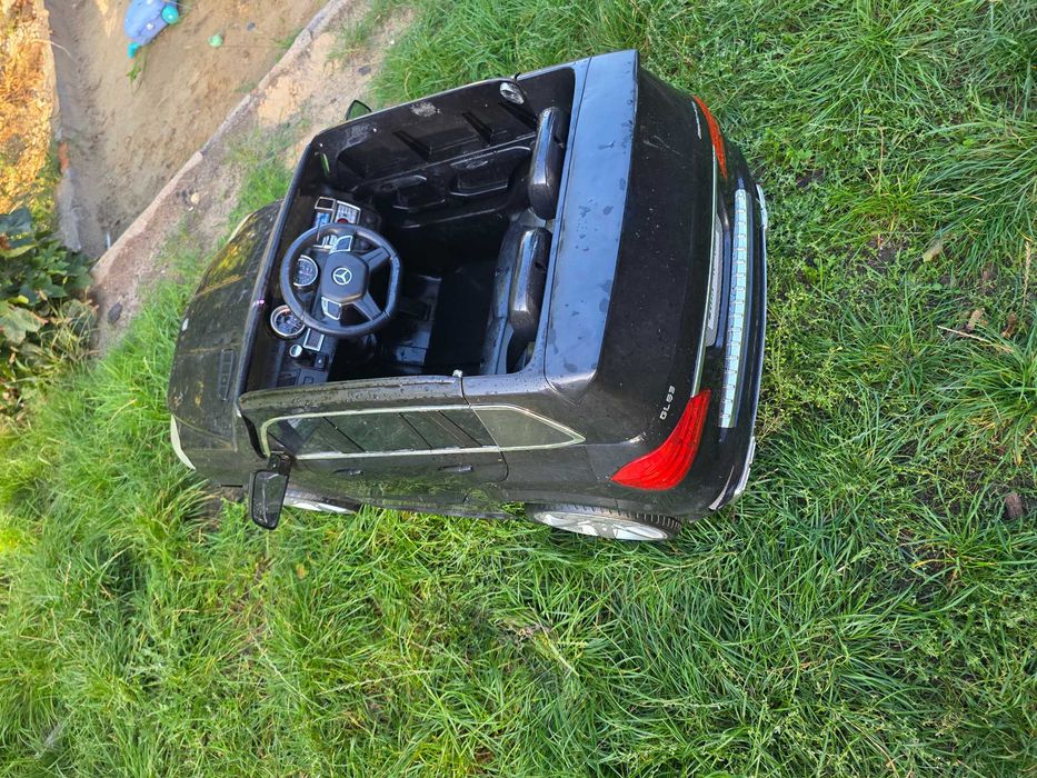 Autko elektryczne na akumulator 12v Samochód