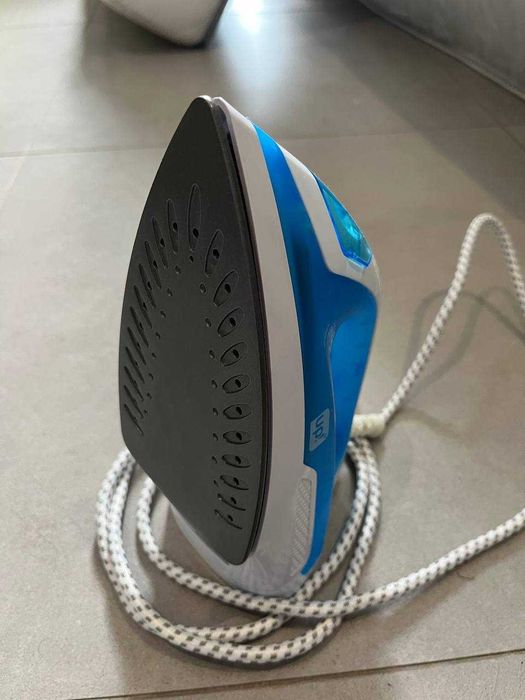 Продам б/у праски UP, Saturn, Braun