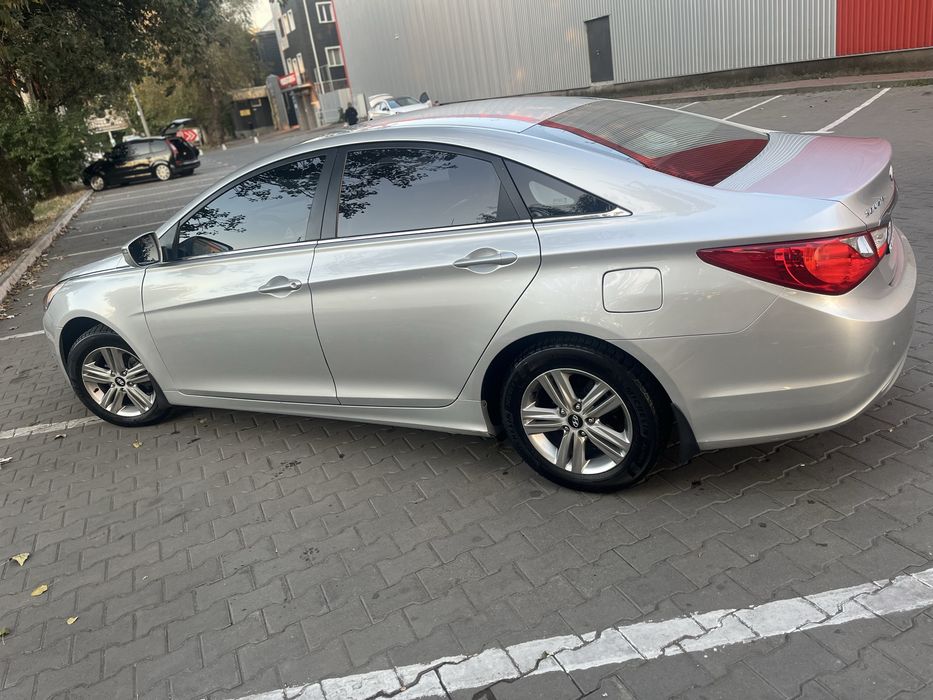 Hyundai Sonata 2.0 газ
